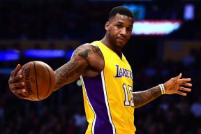 莱万多夫斯基新星关键助攻表现惊艳，湖人未来可期！的简单介绍