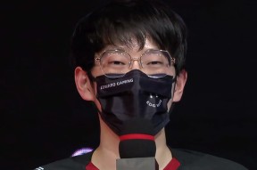 九游-关于Uzi遭遇二十连败，西班牙队教练面临压力！的信息