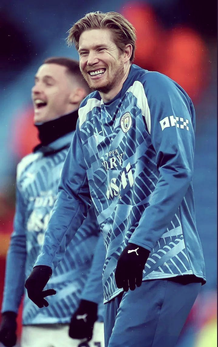 德布劳内在切尔西比赛中败北，逆转引发热议！的简单介绍